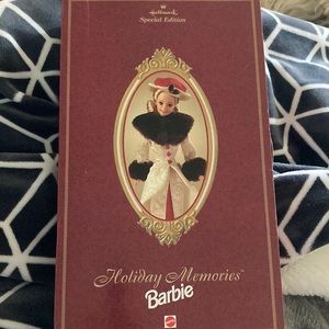 Barbie Holiday Memories NWT